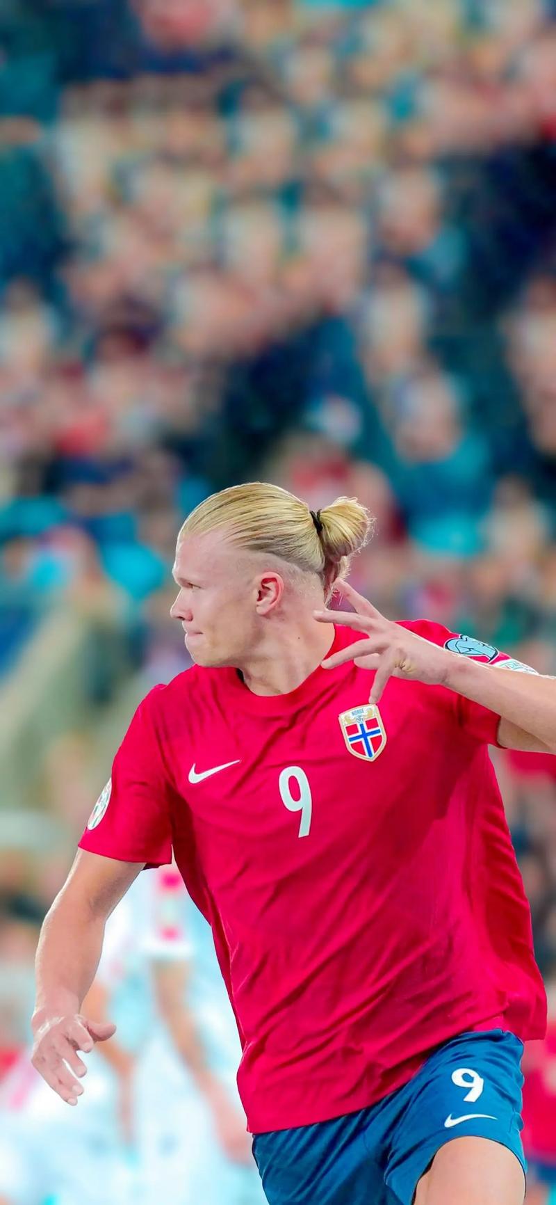 脚后跟破门，莱默尔：进球总是很开心，尤其是那么漂亮的进球（莱默尔脚后跟绝妙破门：进球总令人欣喜，尤其如此漂亮的一球）