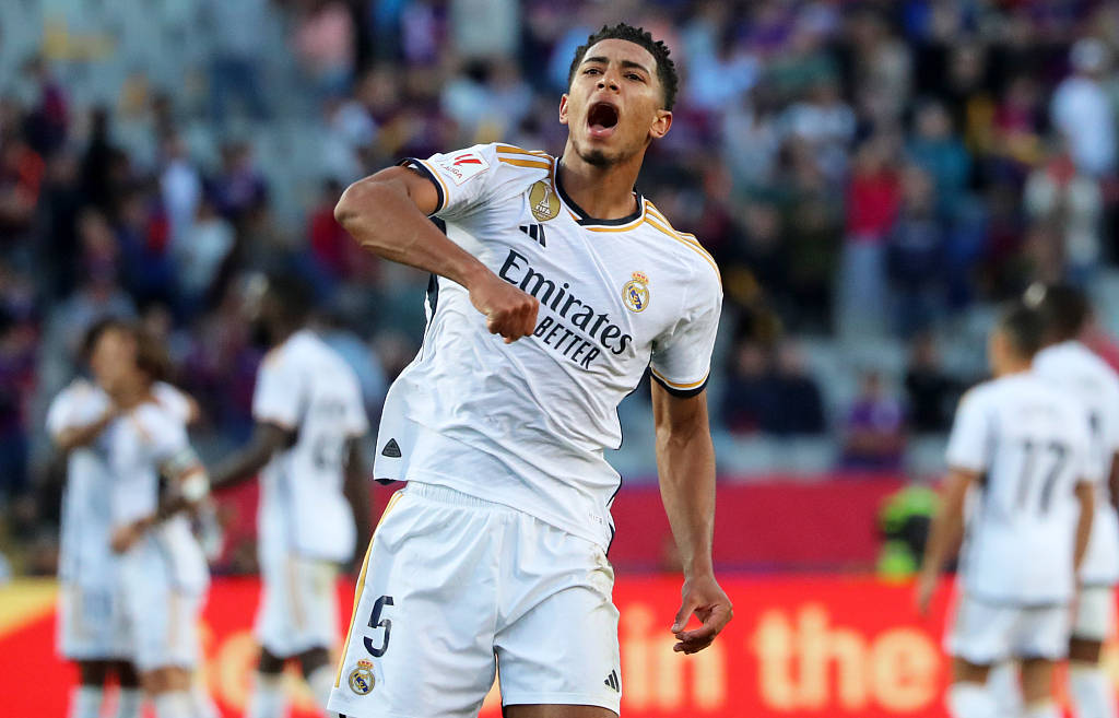 巴萨旧将：足球世界没人能达到梅西的高度，他让我们变得更好（前巴萨将士：足坛无人企及梅西高度，他令我们更强）