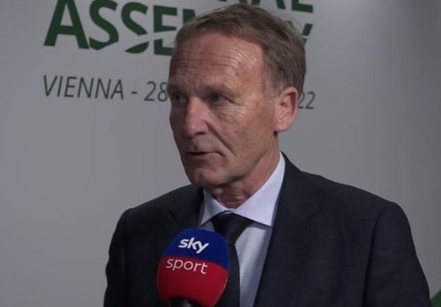 篮球湖人核心球员连续四场得分上双（湖人核心已连续四战得分上双）