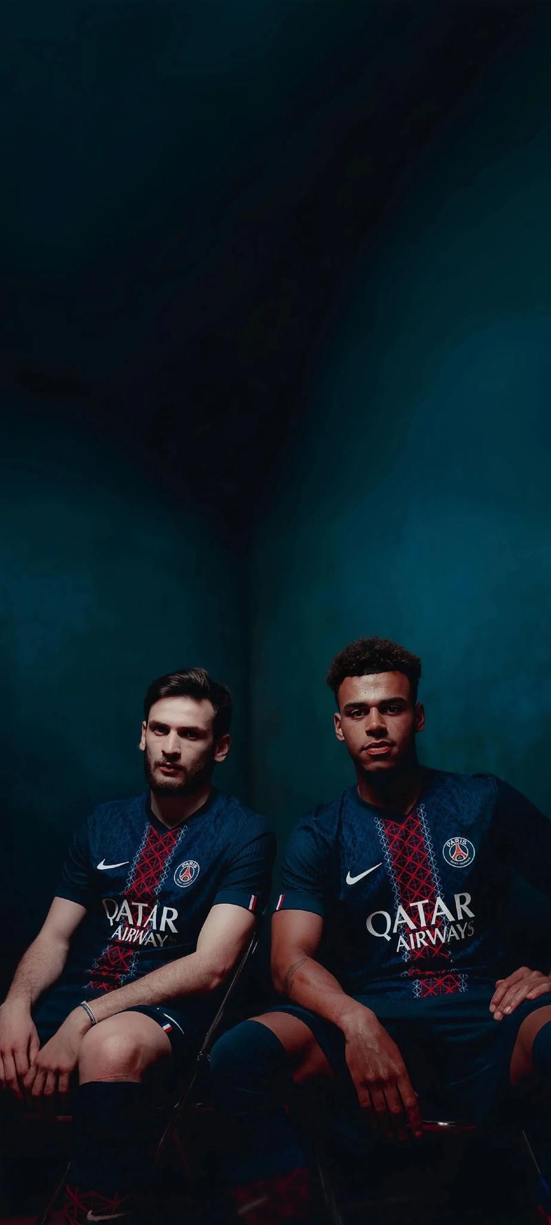 喀麦隆主帅布里斯：我非常欣赏德容，亚马尔的表现令人惊艳（喀麦隆主帅布里斯点评：德容获高度赞赏，亚马尔表现惊艳）